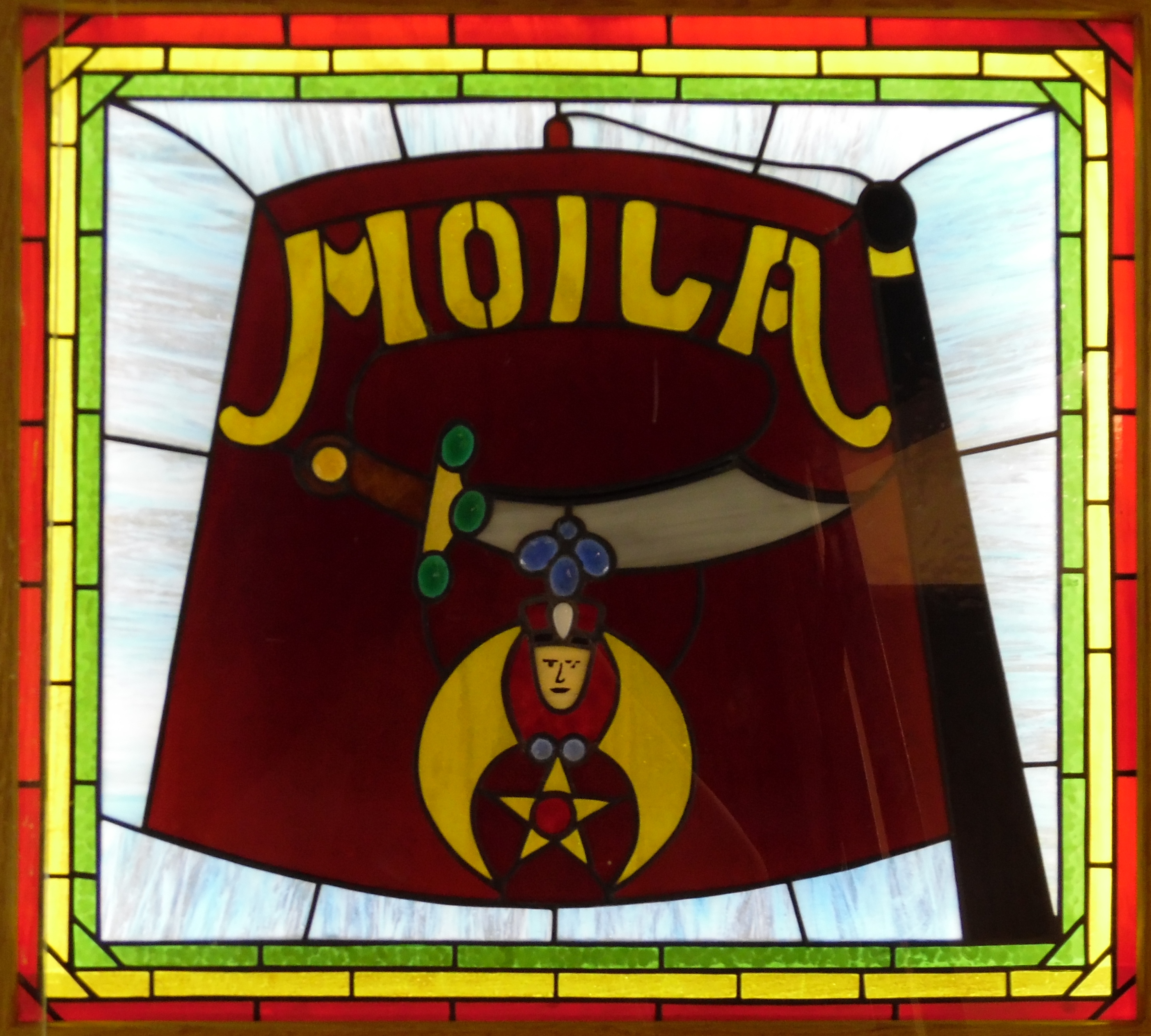 Moila Country Club Logo